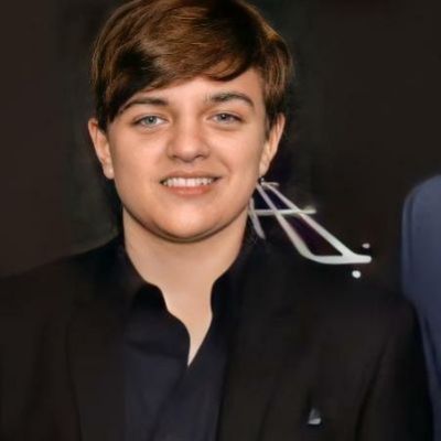 Romeo Jon Bongiovi at the award show. 